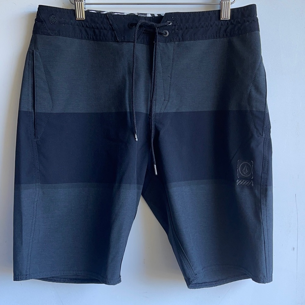 Volcom board shorts
